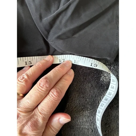 Cupshe Black Ruffle Front V-Neck Mini Dress Short SleeveSize S NEW (A9) - Picture 6 of 10